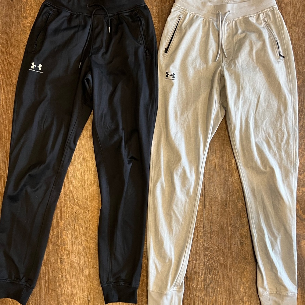 Lot of 2 Men’s UA Joggers Size Small Tall
